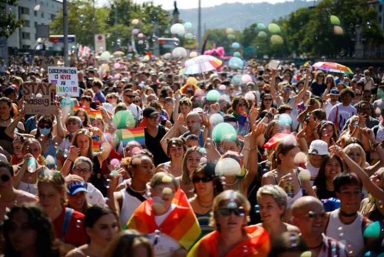 Tens Of Thousands Protest For Gay Marriage In Switzerland Kstp