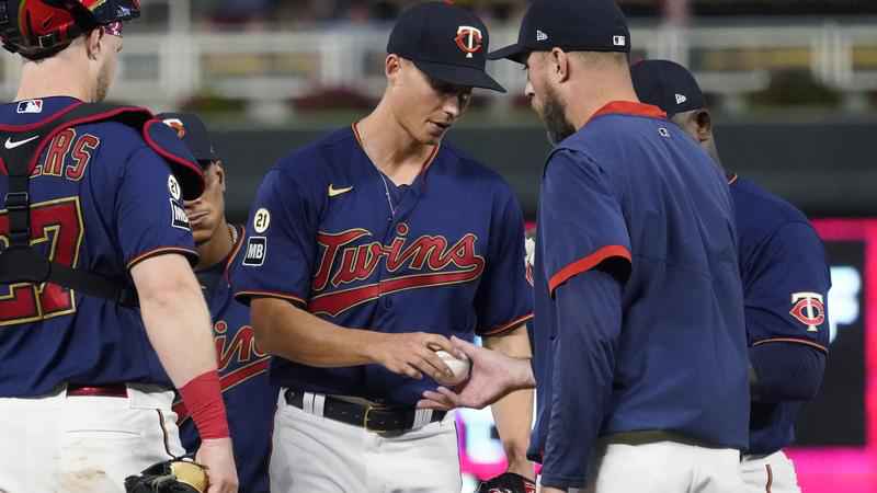Rosario's 3rd homer of game lifts Twins over Cleveland