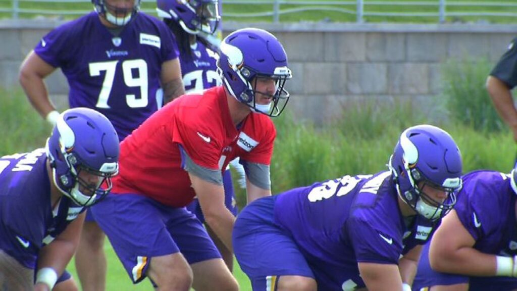 Vikings resign Mannion as backup QB 5 Eyewitness News