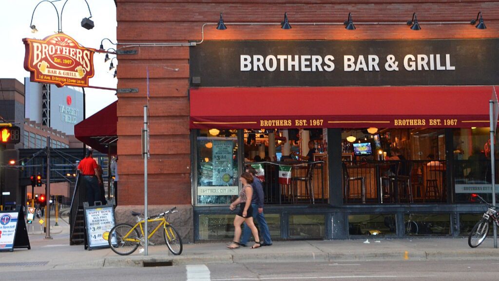 Brothers Bar & Grill Closes Minneapolis Location - KSTP.com 5 ...