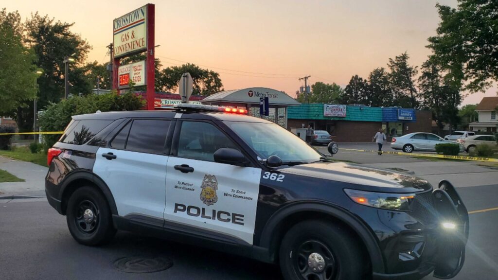 1 injured, no one in custody for shooting at Crosstown Market KSTP