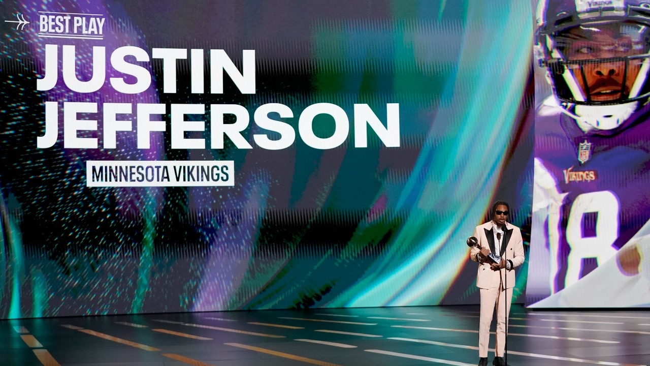 Vikings star Jefferson wins 'Best Play' ESPY Award -  5 Eyewitness  News