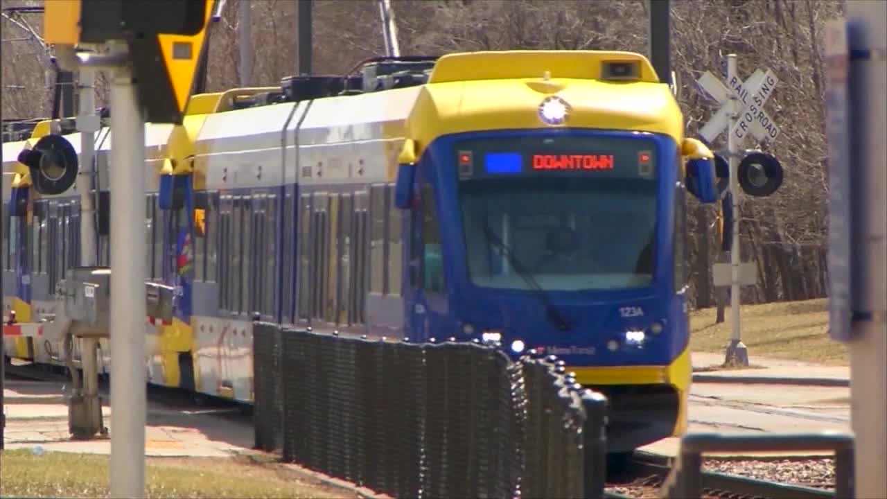 Buses to replace certain Blue Line trains for more than a week starting Friday night
