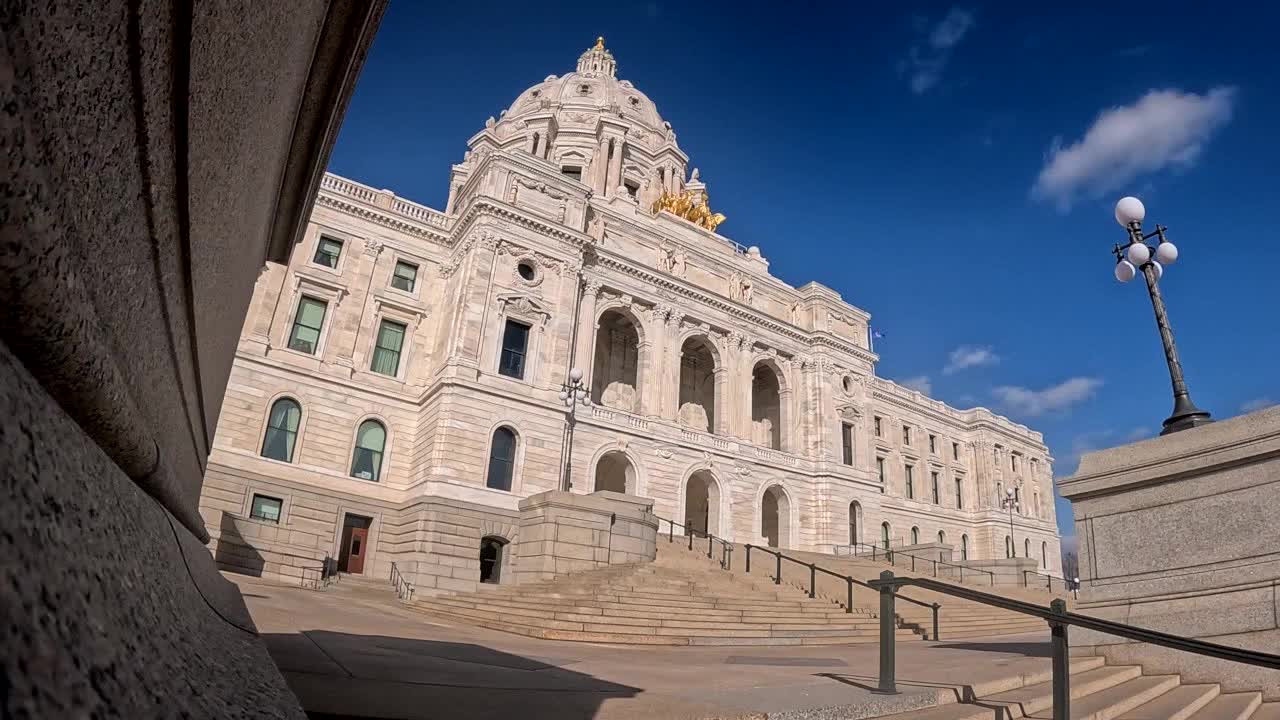Minnesota lawmakers cut back reimbursement rate reforms amid mental health care crisis