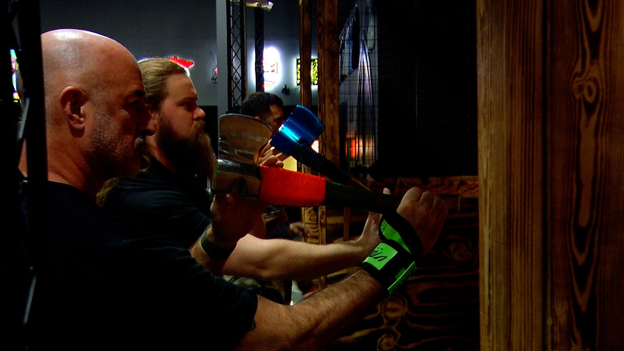 New Maple Grove axe throwing facility sends six to World Championships