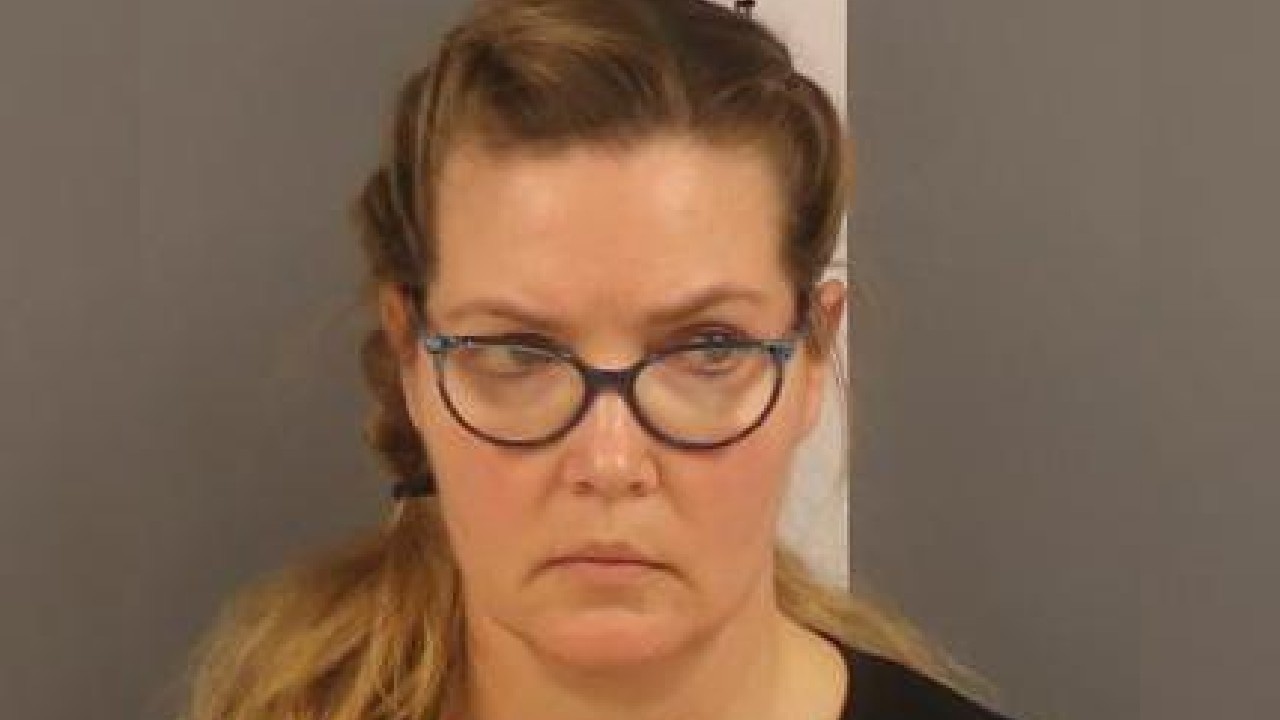 Charges: State Sen. Nicole Mitchell broke into stepmom’s home, wanted to retrieve her dad’s things