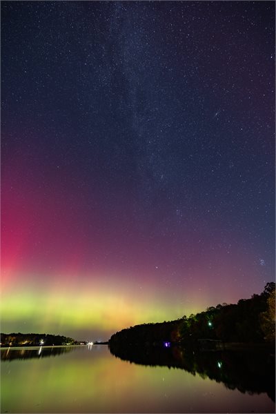 Robyn Reid Auroras over Little Birch Lake in Melrose 1