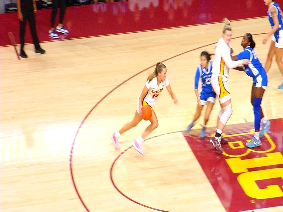 Watch: Gophers star guard Mara Braun out indefinitely with another right foot injury