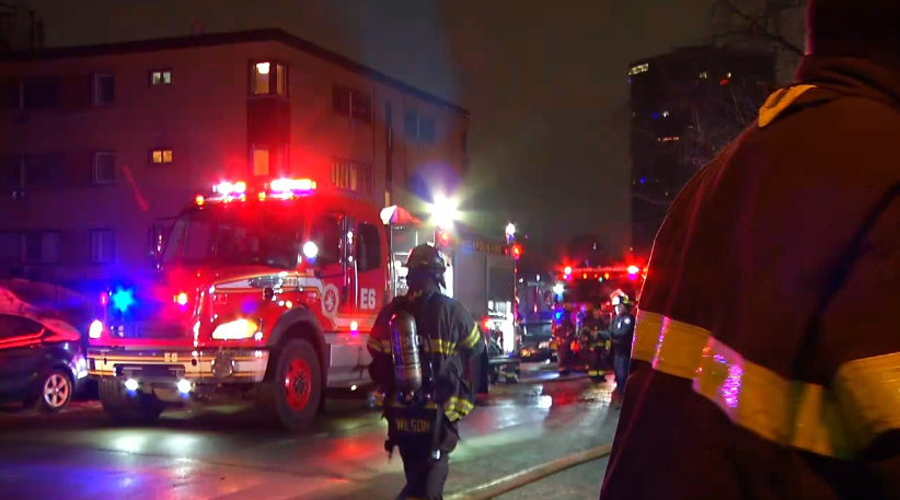 Minneapolis firefighters extinguish Minneapolis apartment garage blaze