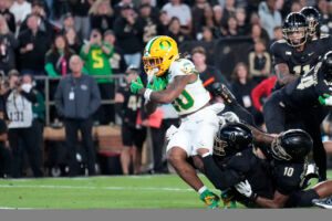 No. 2 Oregon Routs Purdue 35-0, Remains On Top Of Big Ten With First ...