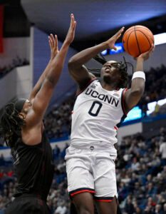 Mcneely And Stewart Help No. 2 Uconn Snap 3-game Losing Streak With 99 